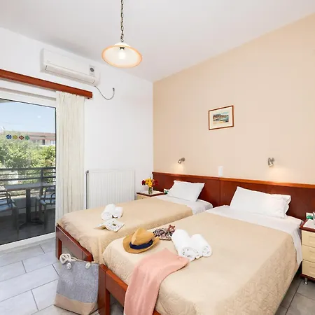 Lägenhetshotell Kosmas Roda (Corfu)