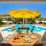 Kosmas 3* Roda (Corfu)