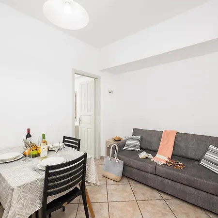 Hotel de apartamente Kosmas