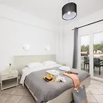 Kosmas Apartahotel 3*