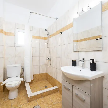 Aparthotel Kosmas *