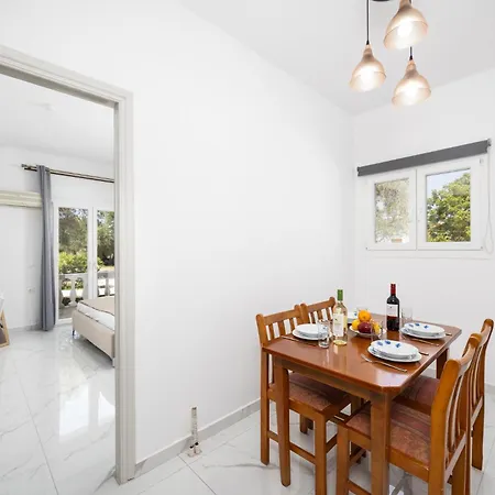 Hotel apartamentowy Kosmas